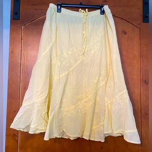 Vintage Metro Wear Butter Yellow Cotton Maxi Prairie Floral Embroidered Skirt
